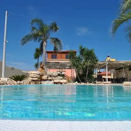 Il Germoglio Гостевой дом 3*